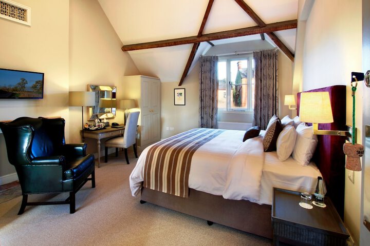 Room 4 of 41