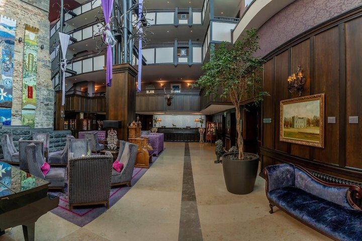 Lobby Photos