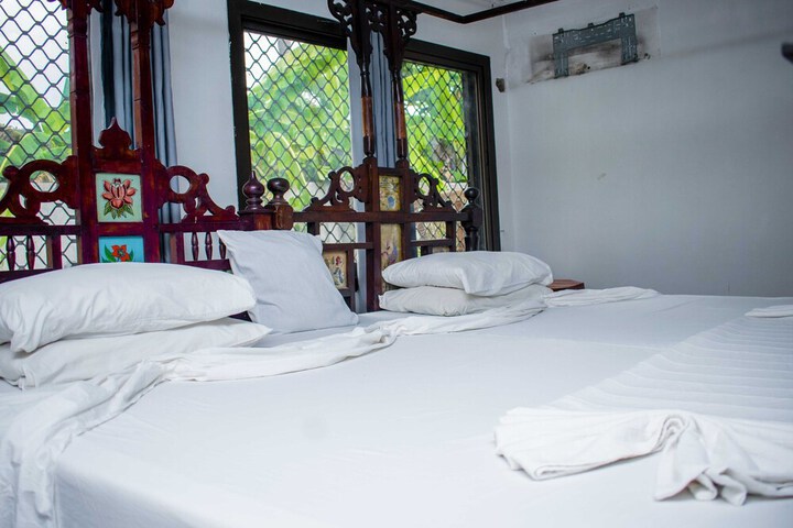 Room 44 of 89
