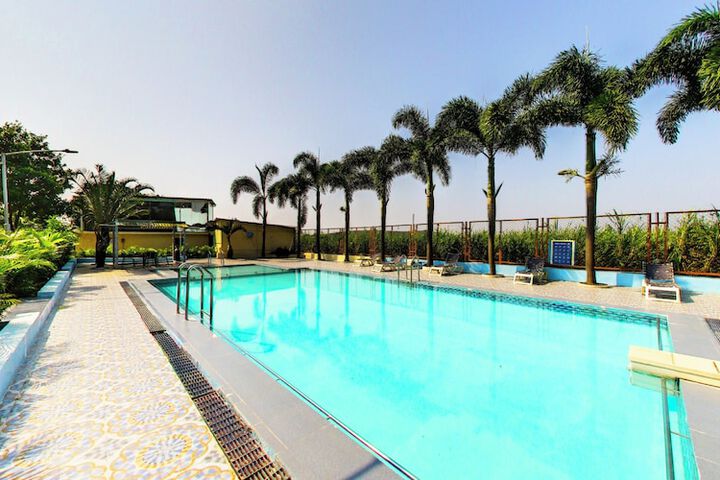 Pool 9 of 20