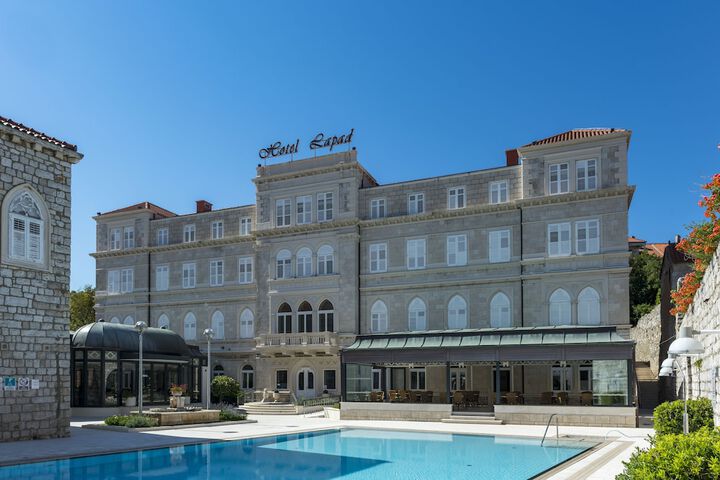 Hotel 137 of 152