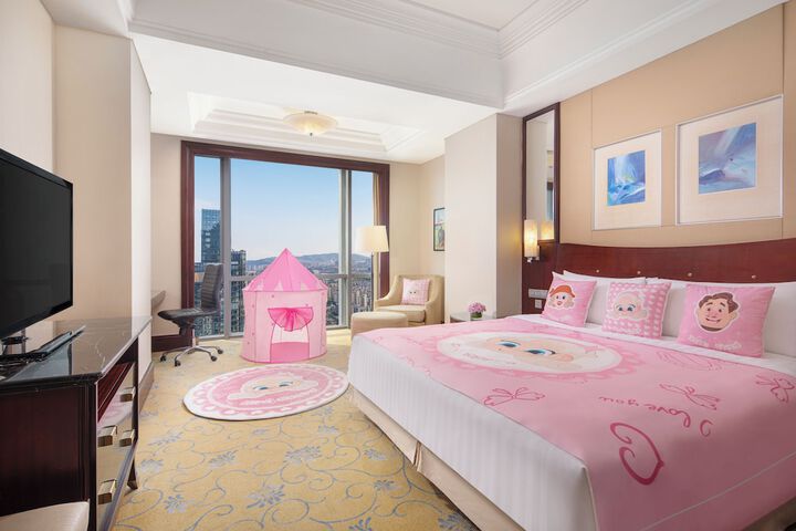 Room 10 of 56