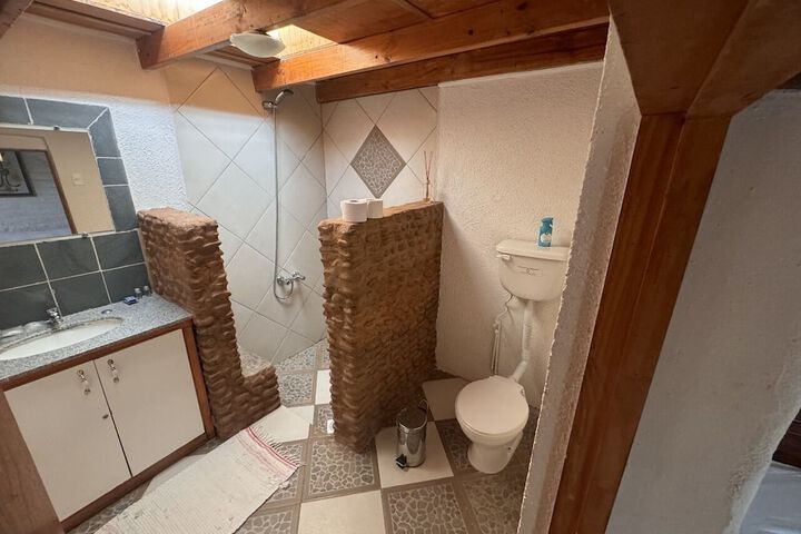 Room 63 of 150