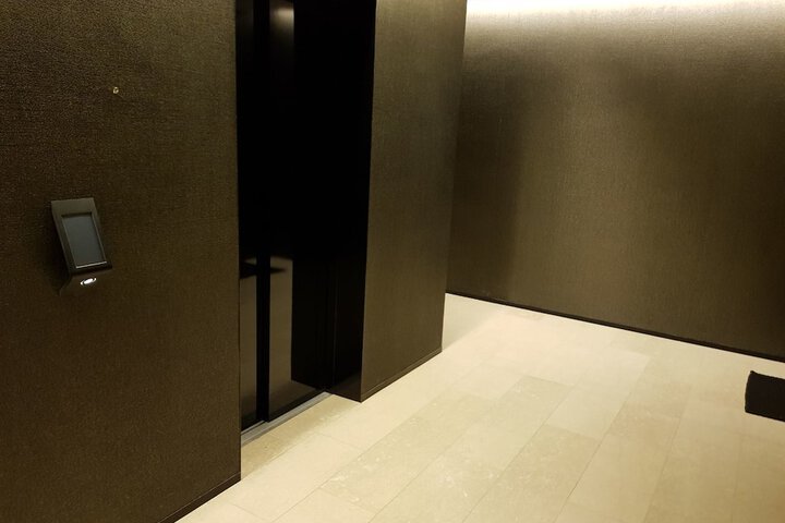 Hotel 2 of 84
