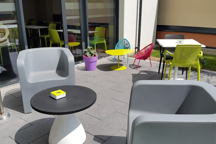 Terrace/Patio 34 of 48