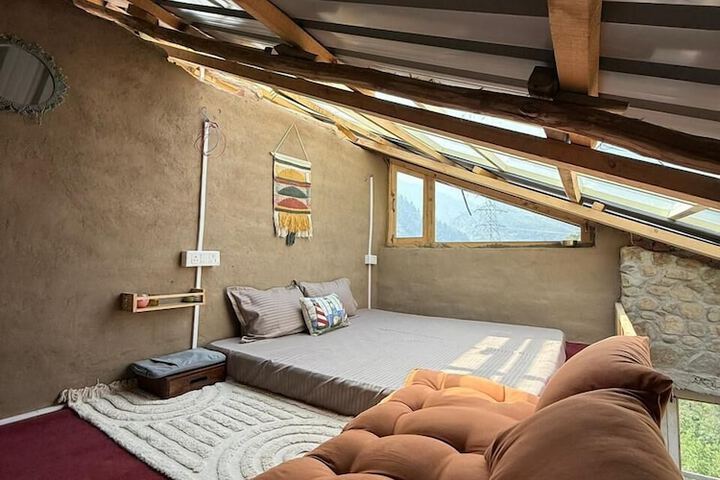 Room 7 of 22