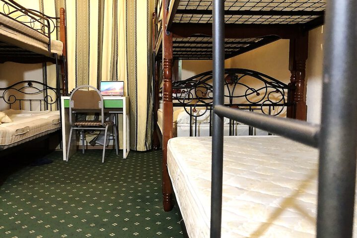 Room 8 of 26
