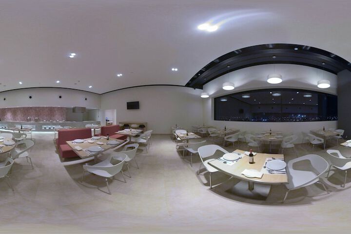 Dining 35 of 69