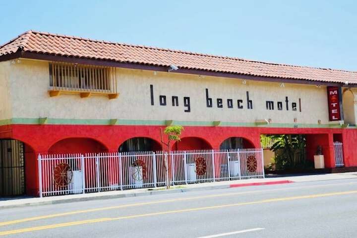 Hotel Entry