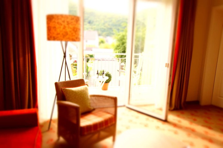 Room 3 of 17
