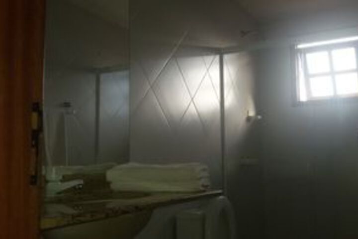 Room 9 of 47