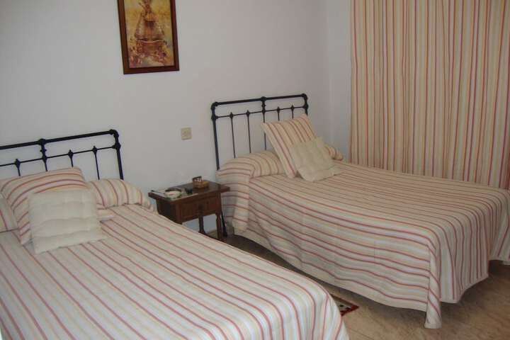 Room 8 of 45