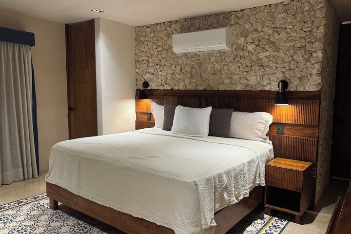 Room 54 of 160