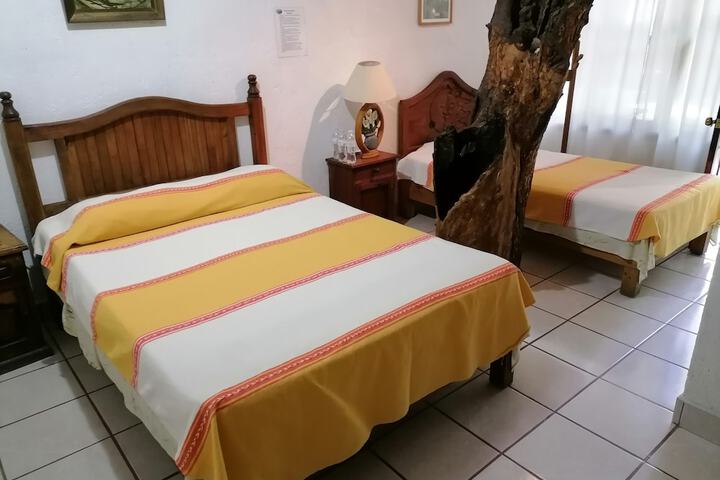 Room 8 of 47