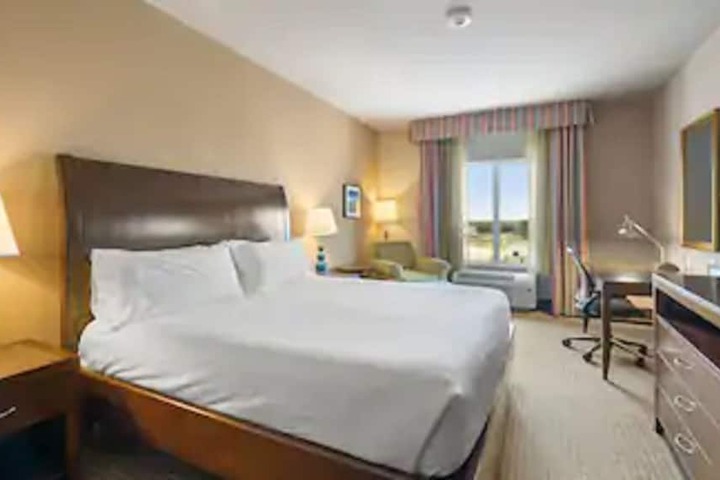Room 10 of 47