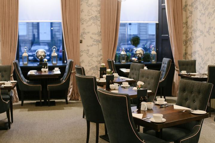 Dining 94 of 141
