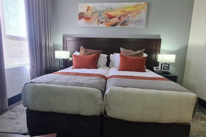 Room 3 of 67