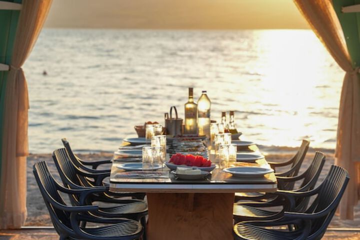 Dining 63 of 83