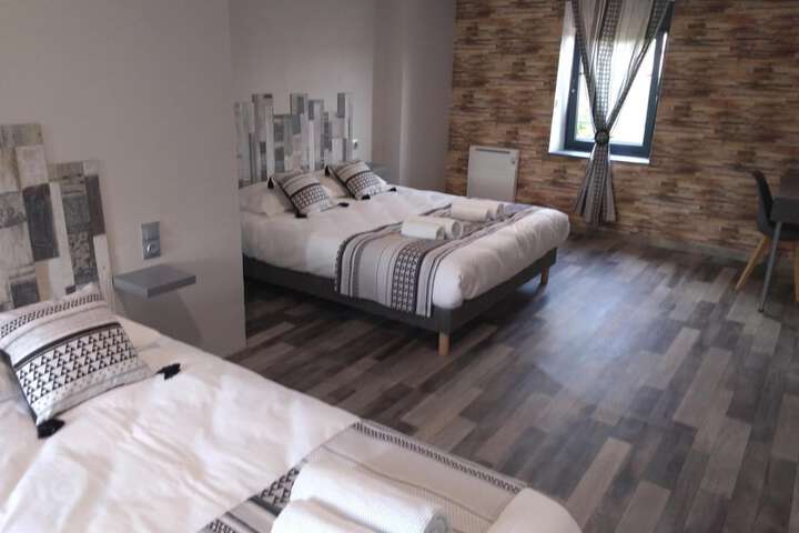 Room 7 of 38