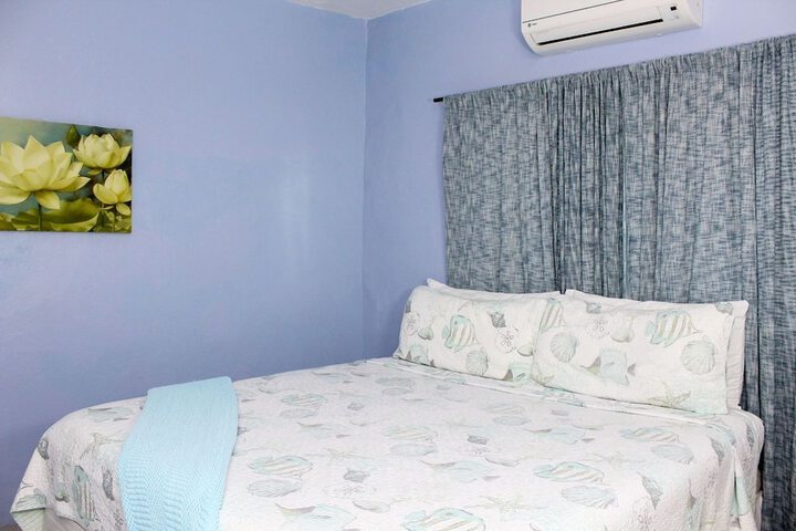 Room 9 of 62