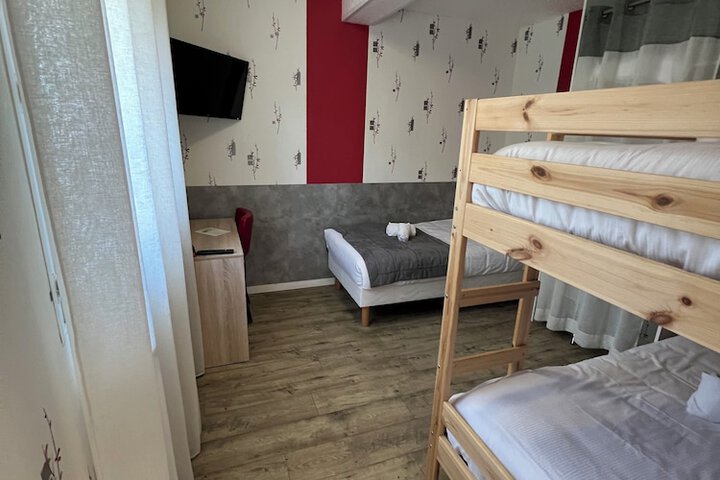 Room 31 of 70
