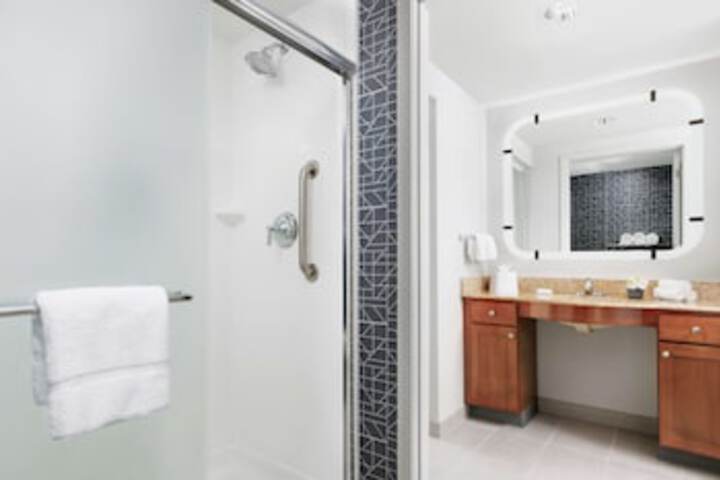 Bathroom shower
