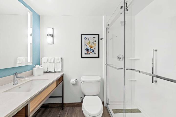 Bathroom shower
