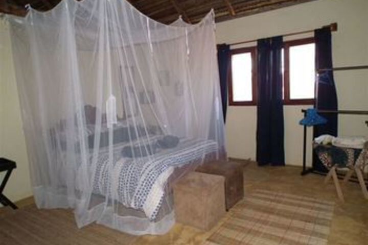 Room 13 of 29