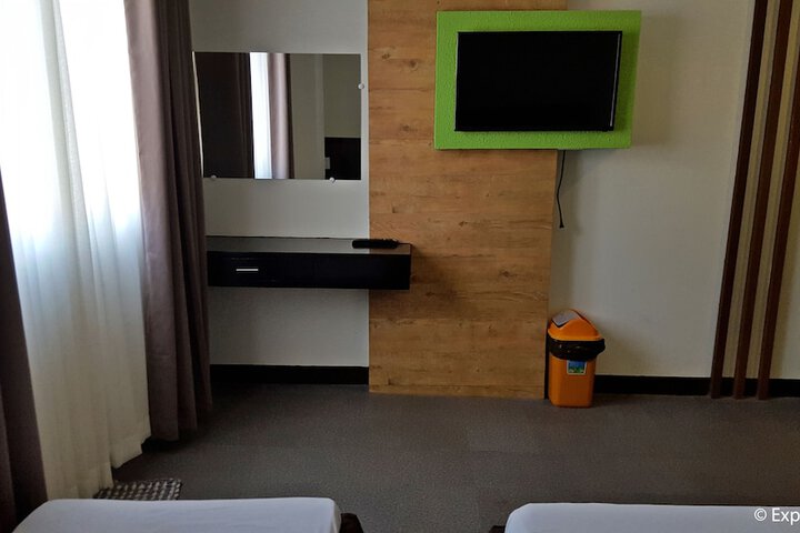 Room 14 of 21