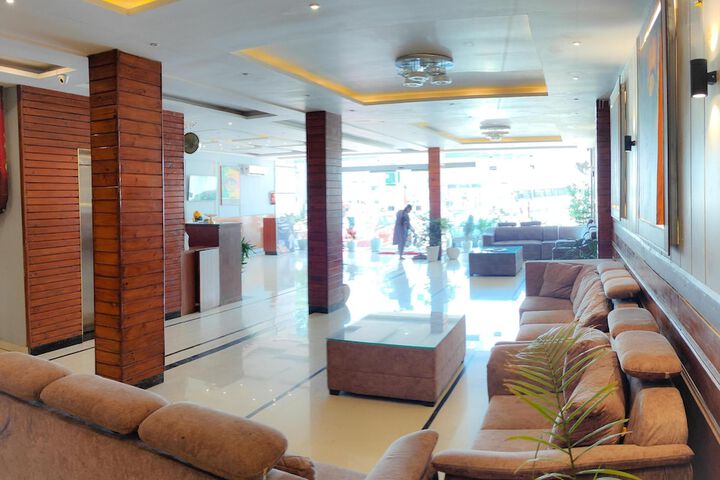 Hotel Interior 7 of 28