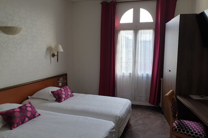 Room 19 of 42