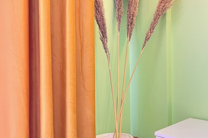 Room 35 of 146