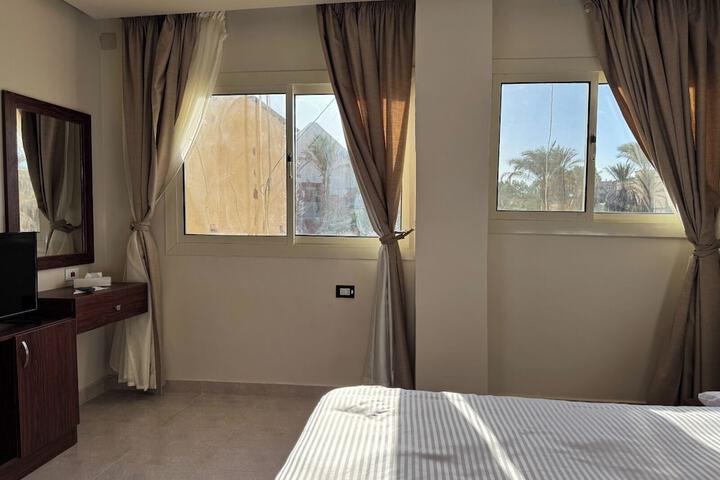 Room 68 of 110