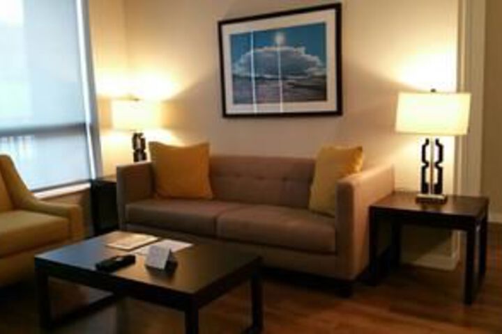 Room 20 of 28