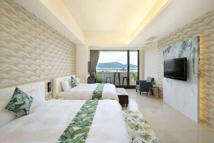 Room 30 of 54