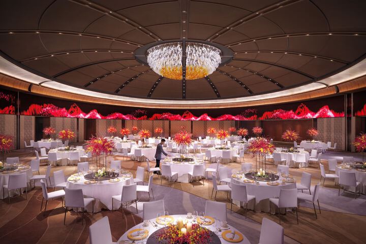 Ballroom/Hall 47 of 56