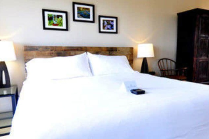 Room 4 of 278