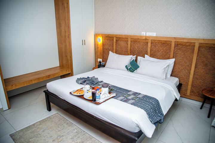 Room 15 of 85