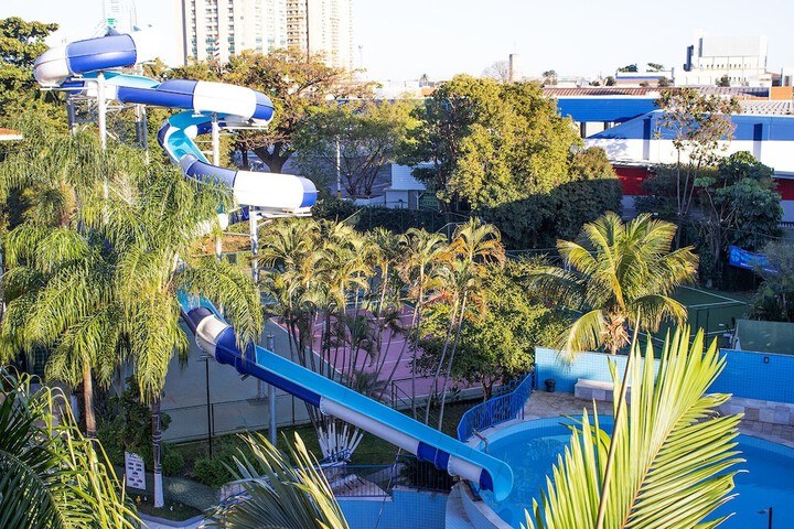 Pool 55 of 95