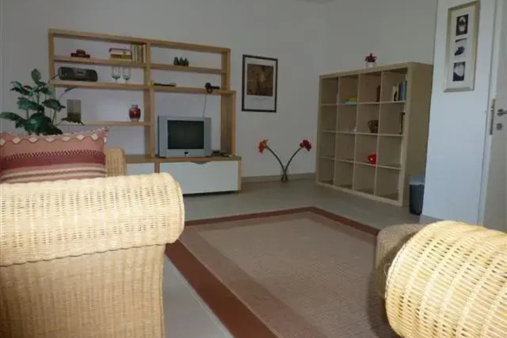 Room 2 of 15