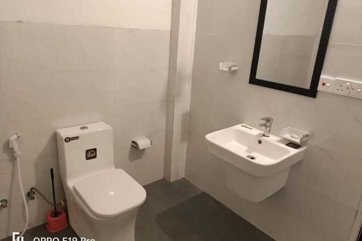 Room 45 of 86