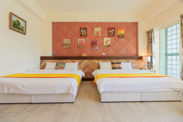 Room 22 of 27