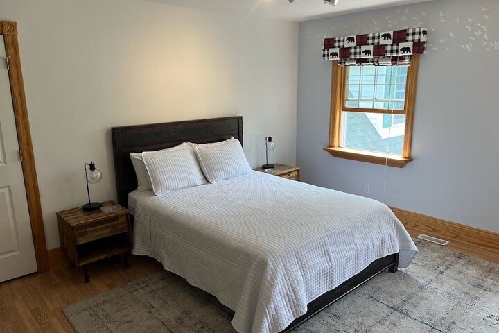 Room 9 of 48