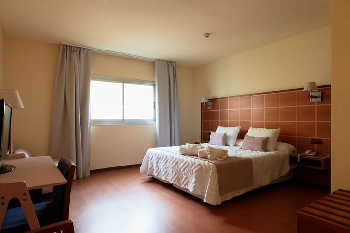 Room 40 of 186
