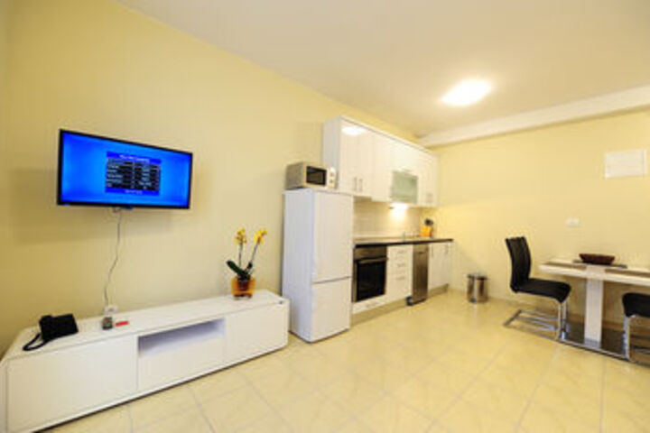 Room 41 of 51