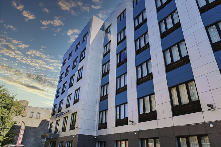 Hotel 50 of 56