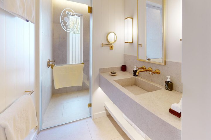 Bath Photo