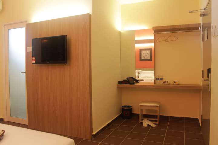 Room amenity