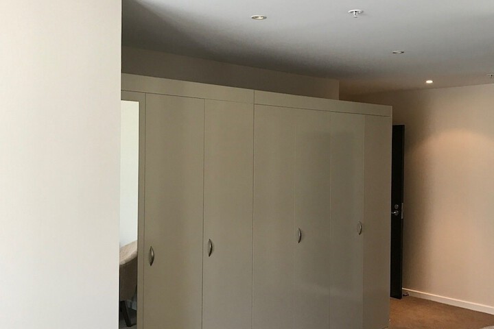 Room 6 of 53