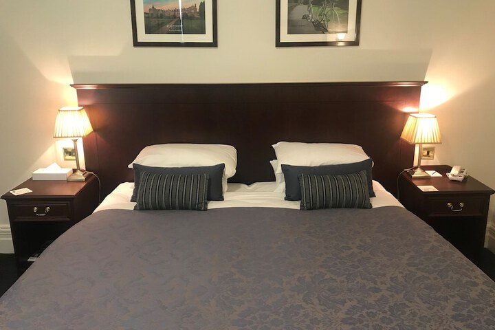 Room 40 of 113
